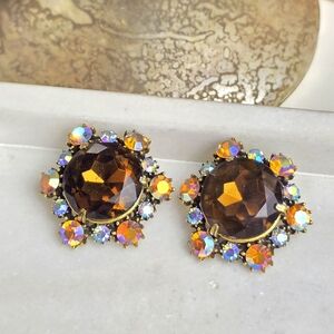 FLORENZA Unsigned Brown And AB Rhinestones Clip On Earrings.